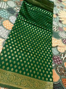 Elegant Emerald Green Banarasi Saree