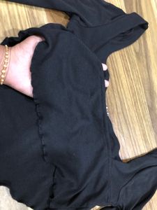 Y2k Black corset type top 🔥