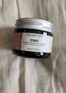 The Body Shop Vitamin E Intense Moisture Cream