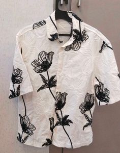 Embroidered Floral ZARA Shirt (38-40)