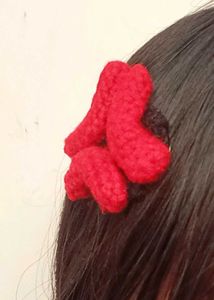 4 Red Crochet Hair Clip