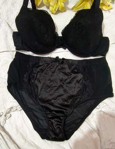 Very Beautiful Net Sexy Bra With Brief
