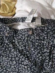 Floral Print Straight Leg Pants