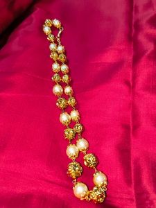 Elegant Pearl & Gold Tone Necklace Set