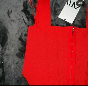 ZARA RED KNIT CORSET TOP
