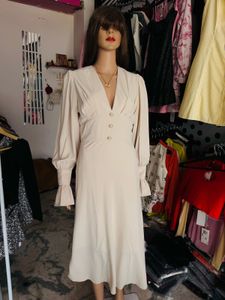 Elegant Cream Midi Dress