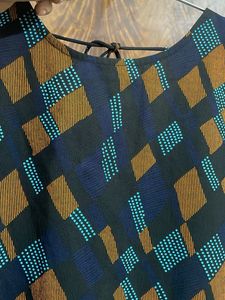 Patterned Short Sleeve Top