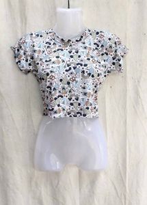 62209. Cute Cartoon Print Cropped Top