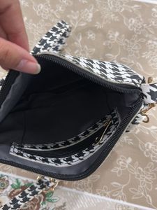 Trendy Black Crossbody Bag