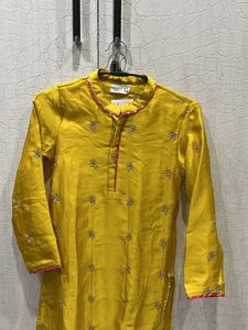 Festive Kurta In Yellow Color