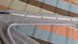 Ribbed Mock Neck Top