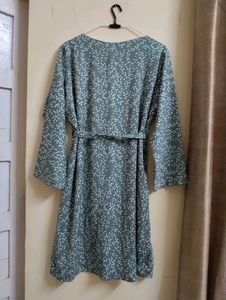 Flowy Floral Print Maxi Dress