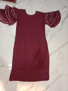Elegant Maroon Kurta Set with Dupatta M