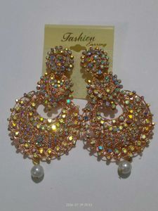 Exquisite Ethnic Kundan Jewellery Set