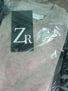 combo of 5 ZR Sweaters Bundle - Stylish &amp; Cozy