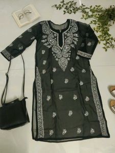 Elegant Black Chikankari Kurta✨🤍🖤