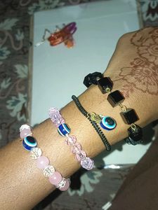 Combo of 6 bracelets and 2 hair accessories