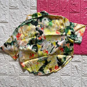 Outryt Satin Crop Shirt