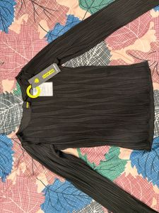 Off Duty wavy Black Long Sleeve Top