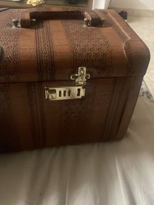 set of 2 leather vanity boxes