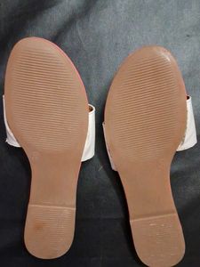 Flate Sandle