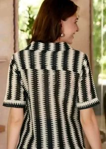 Chic Black &amp; White Striped Button-Up Top