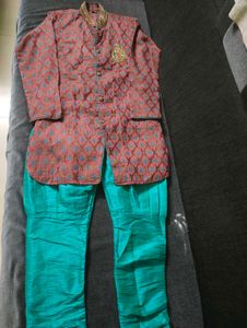 Stylish Kurta &amp; Pyjama Set combo se