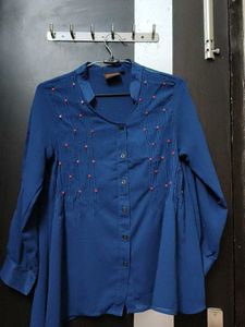 Stylish Blue Button-Up Tunic Top