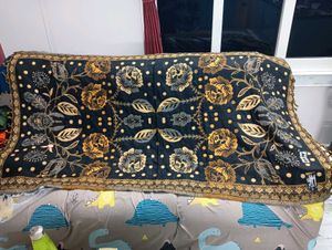 Brand New Premium Quality Shawl