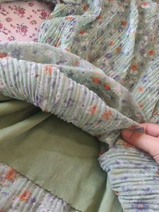 Gorg Sage Green Plisse Floral Blouse🌟