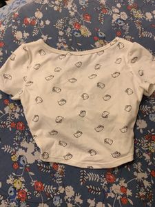 Aesthetic Hello Kitty Crop Top - Y2K / Coquette