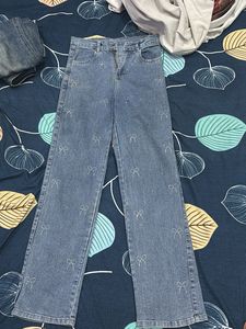 !!!ON SALE !!!Rhinstone Cute Bow Jeans