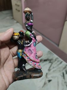 Women And His Son Showpiece