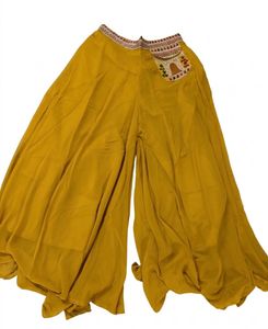 Embroidered Yellow Halter Neck Blouse Divider