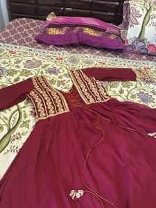 Elegant Embroidered kurti in size medium