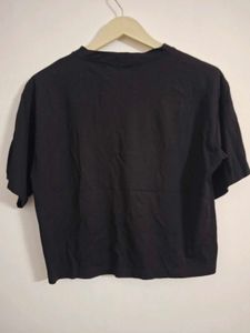 Black Crop T-Shirt