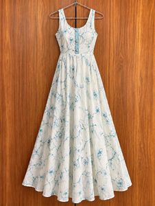 Elegant White Floral Maxi Dress
