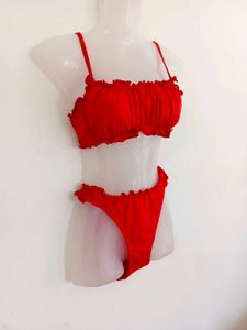 chic bikini set