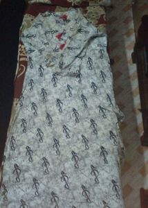 Stylish Kurti with Unique Print