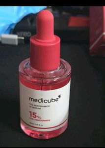 Medicube TXA Niacinamide 15 Serum