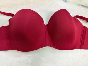 Red detachable Bra