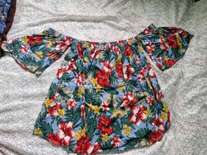 Boho Floral Off-Shoulder Crop Top