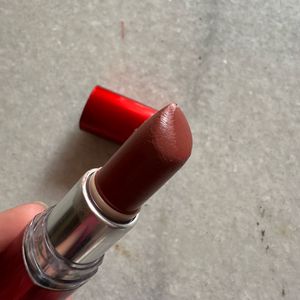 Maybelline Plum Lipstick
