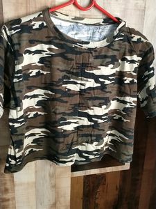 Fry size Crop Top