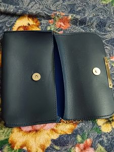Black Hand/Sling Bag - 50% Off