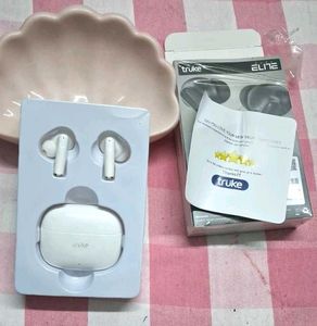 White Truke Wireless Earbuds with Case