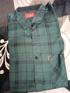 Men's Green Plaid Shirt