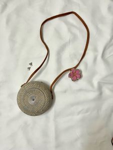 Cute Round Rattan Crossbody Bag