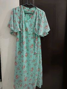 Chic Floral Print Dress