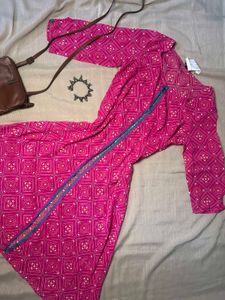 Pink bandhani Sheer kurti shrug💗